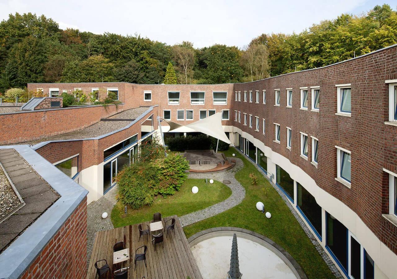 Katholische Akademie Schwerte Hotel Bagian luar foto