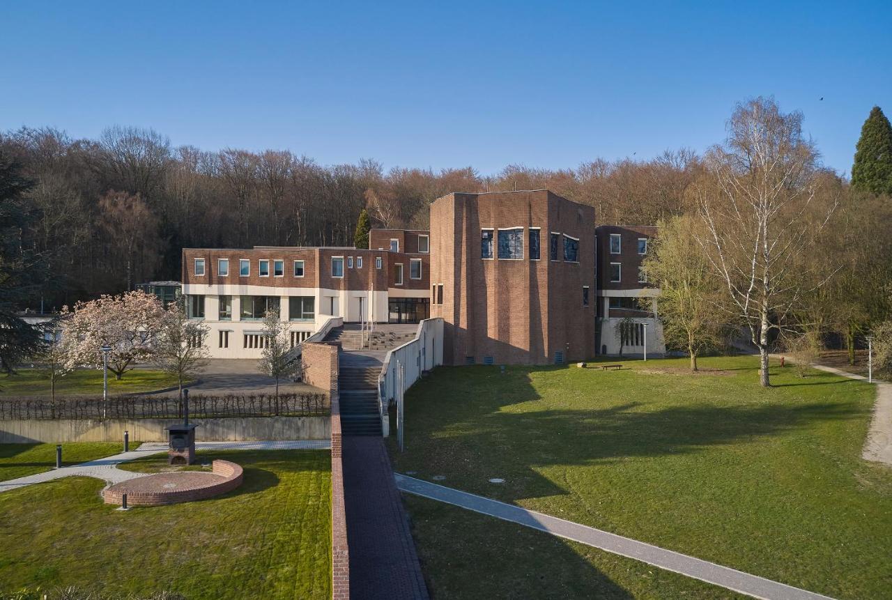 Katholische Akademie Schwerte Hotel Bagian luar foto